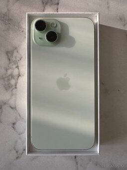 iPhone 15 Plus