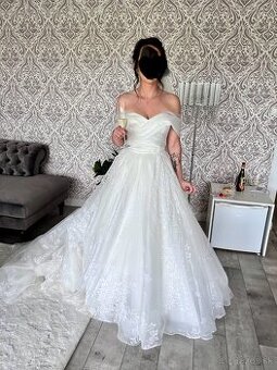 Luxusné svadobné šaty