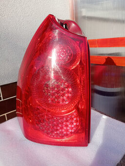 Zadne svetla Peugeot 307
