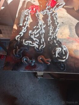 Reťaze,do lesa , traktor