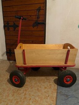 Detský vozík na hranie