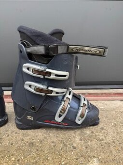Predám NORDICA lyžiarky - 28,5 cm
