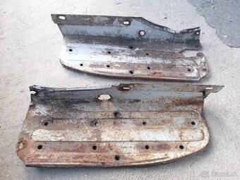 Predám spodné plechy na Jawa 20, 05 pionier