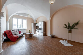 Na prenájom 2 izbový byt - Prešov, Hlavná ulica