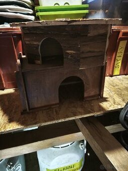 Predám dva domčeky pre hlodavce