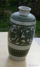 Predaj keramickej a porcelánovej vázy - 1