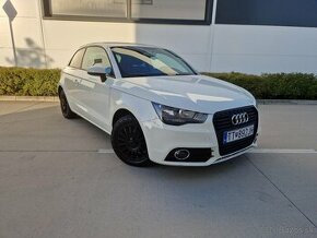 Audi A1 1.2 TFSI Attraction - 1