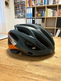 Cyklistická helma Bell