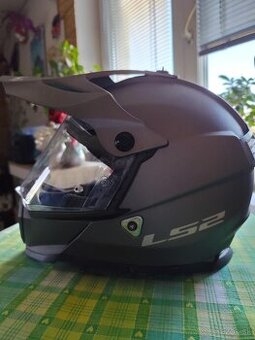 Prilba LS2