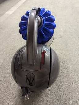 Dizajnový vysávač Dyson