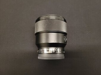 Sony FE 85mm f/1.8
