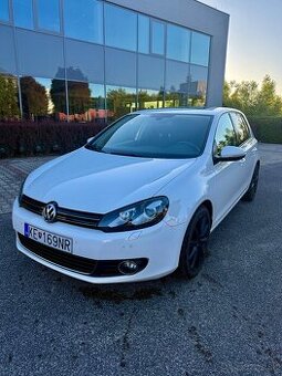 Predam Volkswagen Golf 1.4Tsi Dsg
