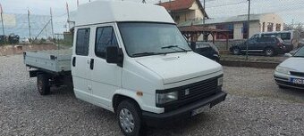 Peugeot J5 valnik 6 miestny
