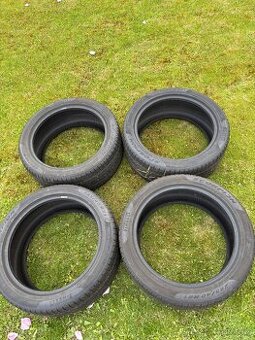 Pirelli Scorpion 285/40/21
