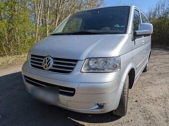 VW T5 Multivan 2,5 TDI Diely.
