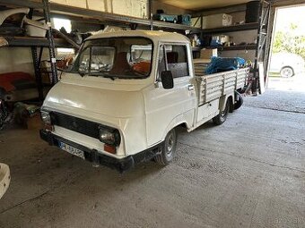 Skoda 1203 valnik