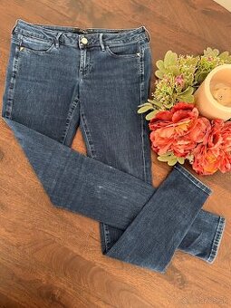 Guess rifle stali 160€