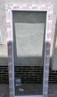 Nové Plastové balkónové dvere 2100x900 ľavé otváravo-sklopné