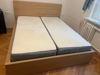 Postel Malm Ikea