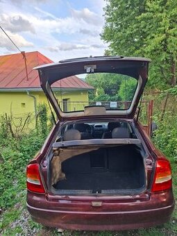 Opel Astra 1,4