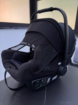 BUGABOO Autosedačka Turtle Air Nuna + Isofix wingbase