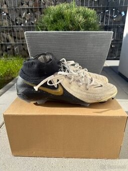 Kopačky Nike Phantom Luna (44)