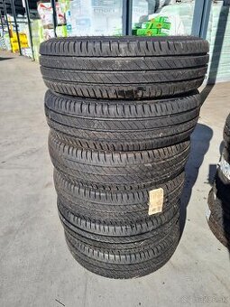 Michelin Agilis 3 195/75 R16 107/105 R C
