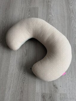 Vankúš na dojčenie / na kojenie - 1
