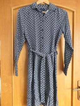 GANT Monogram ikoicke koselove damske saty 36/38/M