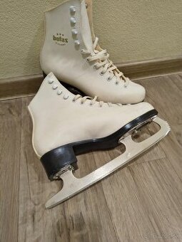 Korčule na ľad 38