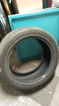 Predam 1ks letna pneu Barum 235/45/R17