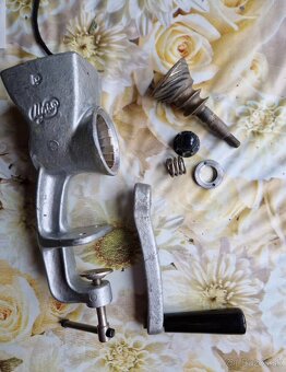 Hlinikovy retro mlyncek na mak