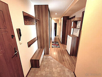 Pekný 2-izbový blízko Centra, Zimná, tichá lokalita, zariad.