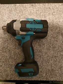 AKU rázová uťahovačka