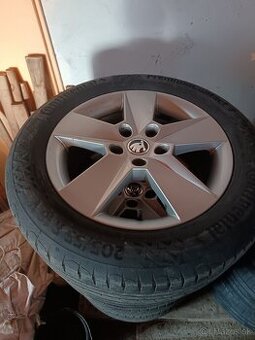 Letná sada na škodu Octavia III 5x112 205/55R16
