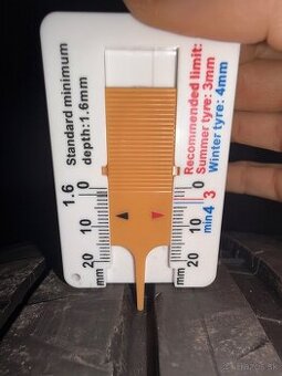 NOVÉ Michelin Pilot Sport 4, 225/40 zr18, 92Y