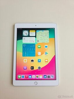 Apple ipdad 6 generacia 9,7 palcovy Silver