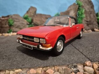 Prodám model 1:18 Peugeot 504 cabrio