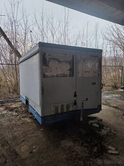 Chladiarensky prives na predaj mäsa - 1