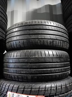 2x Pirelli Pzero 225/45R19 96W RunFlat