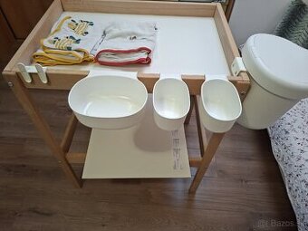 IKEA SNIGLAR Prebaľovací stôl buk s prislusenstvom a PLIENKY
