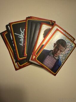 Stranger Things Panini karticky, nalepky