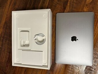 MacBook Air M1, 2020