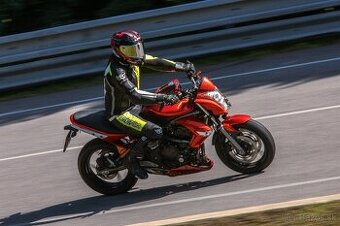 Kawasaki ER6n