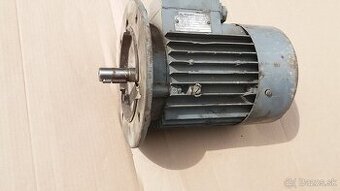 Predám elektromotor 550w,1380ot/min