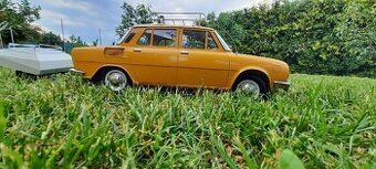 Škoda 100 model deagostini
