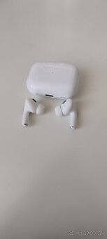 Apple AirPods Pro 2