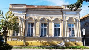 Budova v centre mesta Rimavská Sobota