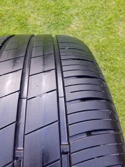 205/55 r16 letné pneu.5,5 mm DOT.3822