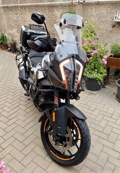 KTM 1290 Super Adventure S - nové pneu